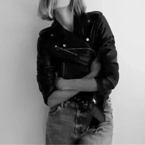 🔥🔥ZARA Faux leather MOTO Jacket